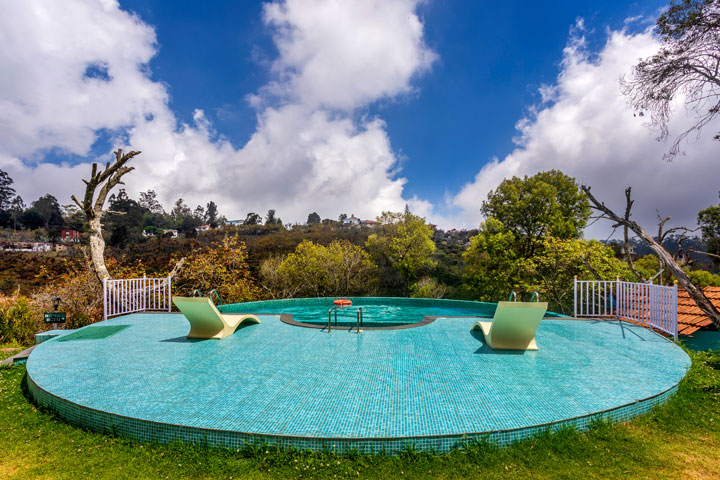 Swimming Pool Craigmore by Kodai Resort